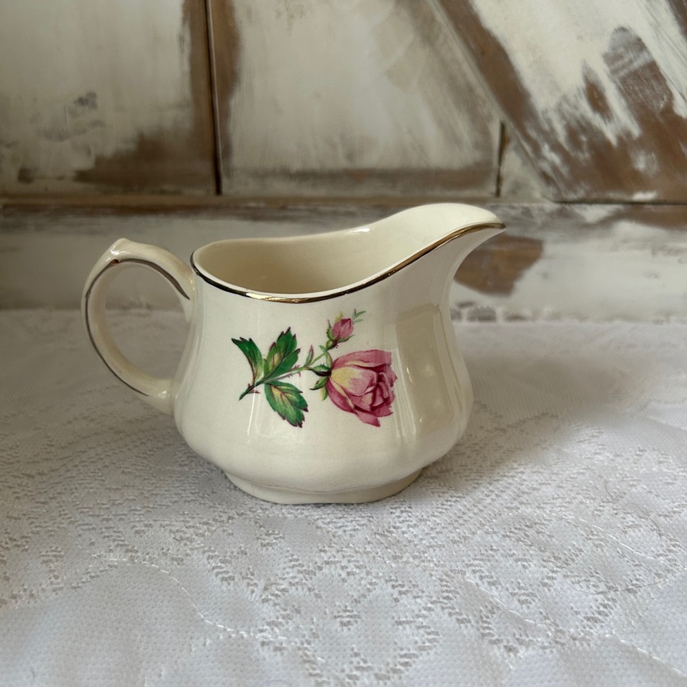 Rose bouquet Cream Pitcher